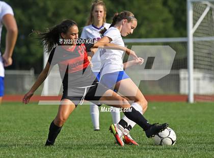 Thumbnail 1 in Coginchaug Regional @ Cromwell photogallery.