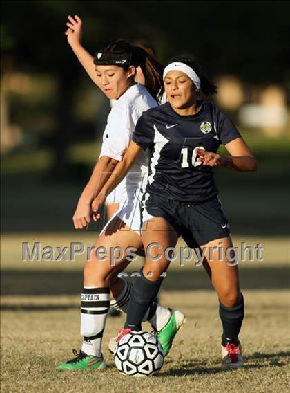 Thumbnail 1 in Ironwood vs. Apollo photogallery.