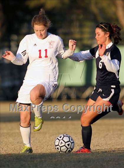 Thumbnail 1 in Ironwood vs. Apollo photogallery.