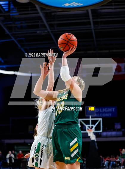 Thumbnail 3 in Holyoke vs. Sanford (CHSAA 2A Championship) photogallery.