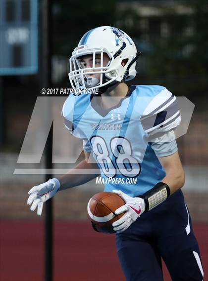 Thumbnail 1 in Wakefield @ Yorktown photogallery.