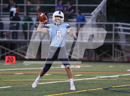 Thumbnail 3 in Wakefield @ Yorktown photogallery.