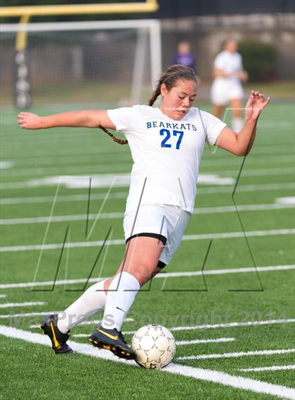 Thumbnail 1 in O'Connor @ Klein (Lady Highlander Invitational) photogallery.