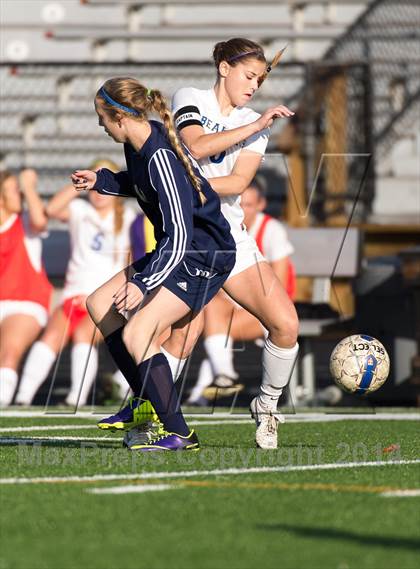 Thumbnail 1 in O'Connor @ Klein (Lady Highlander Invitational) photogallery.