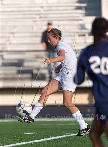 Thumbnail 2 in O'Connor @ Klein (Lady Highlander Invitational) photogallery.