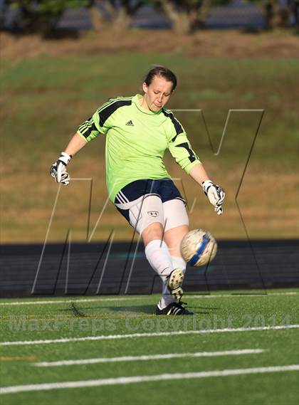 Thumbnail 2 in O'Connor @ Klein (Lady Highlander Invitational) photogallery.