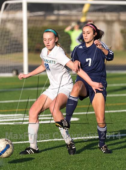 Thumbnail 1 in O'Connor @ Klein (Lady Highlander Invitational) photogallery.