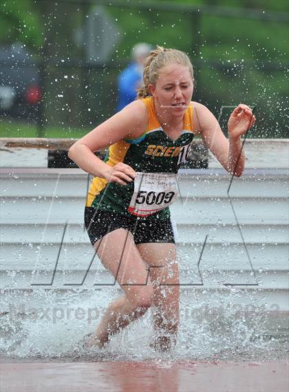 Thumbnail 3 in Loucks Games (2000m Steeplechase) photogallery.