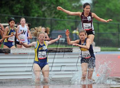 Thumbnail 1 in Loucks Games (2000m Steeplechase) photogallery.