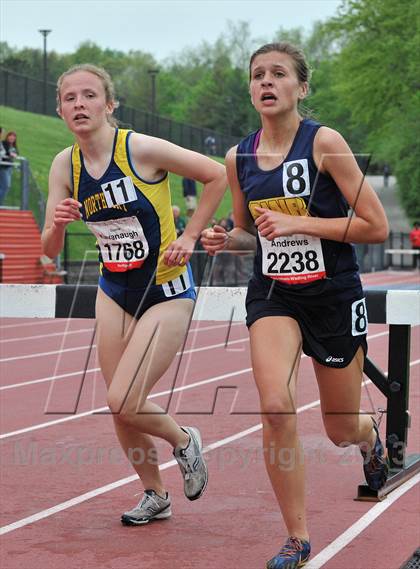 Thumbnail 3 in Loucks Games (2000m Steeplechase) photogallery.