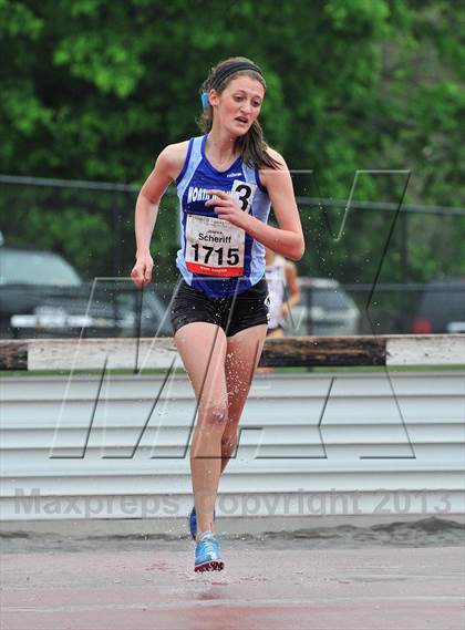 Thumbnail 1 in Loucks Games (2000m Steeplechase) photogallery.