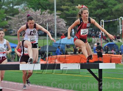 Thumbnail 3 in Loucks Games (2000m Steeplechase) photogallery.