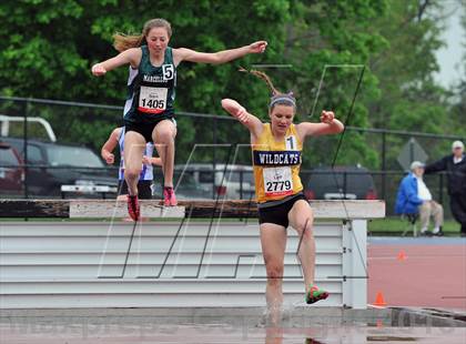 Thumbnail 2 in Loucks Games (2000m Steeplechase) photogallery.
