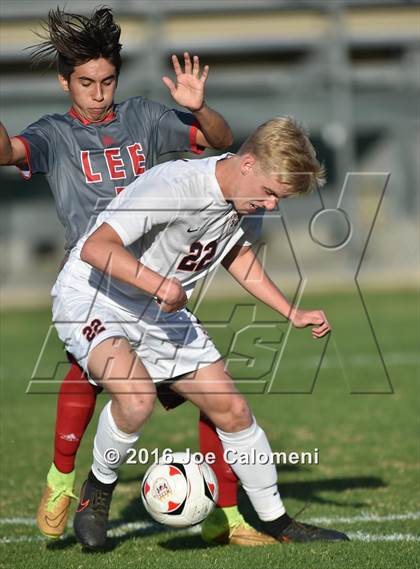 Thumbnail 2 in Lee [Robert E.] vs Churchill (BAC East) photogallery.