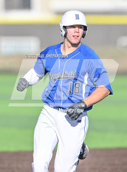 Thumbnail 2 in Broomfield @ Valor Christian photogallery.