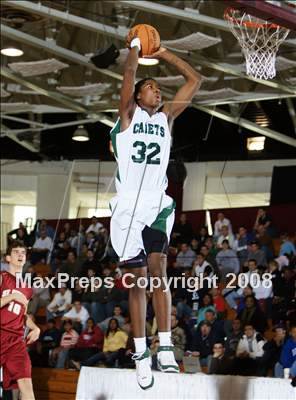 Thumbnail 2 in St. George's vs Benedictine (Spalding Hoophall Classic) photogallery.