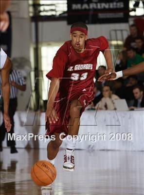 Thumbnail 1 in St. George's vs Benedictine (Spalding Hoophall Classic) photogallery.