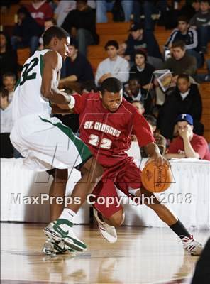 Thumbnail 1 in St. George's vs Benedictine (Spalding Hoophall Classic) photogallery.