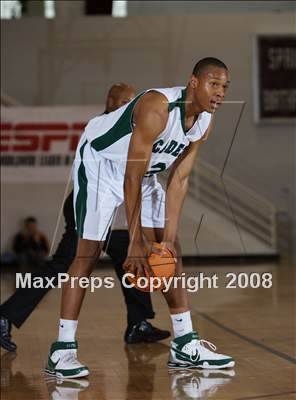 Thumbnail 1 in St. George's vs Benedictine (Spalding Hoophall Classic) photogallery.