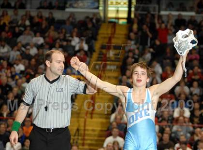 Thumbnail 2 in NYSPHSAA Championships (Division I Finals) photogallery.