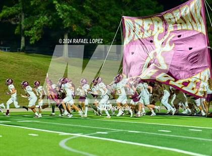 Thumbnail 1 in Deer Park vs. North Shore (UIL 6A D1 Football Bi-District) photogallery.
