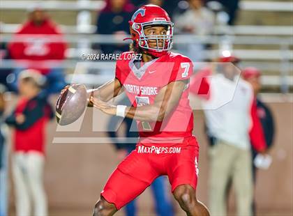Thumbnail 1 in Deer Park vs. North Shore (UIL 6A D1 Football Bi-District) photogallery.