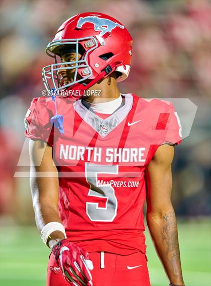 Thumbnail 3 in Deer Park vs. North Shore (UIL 6A D1 Football Bi-District) photogallery.