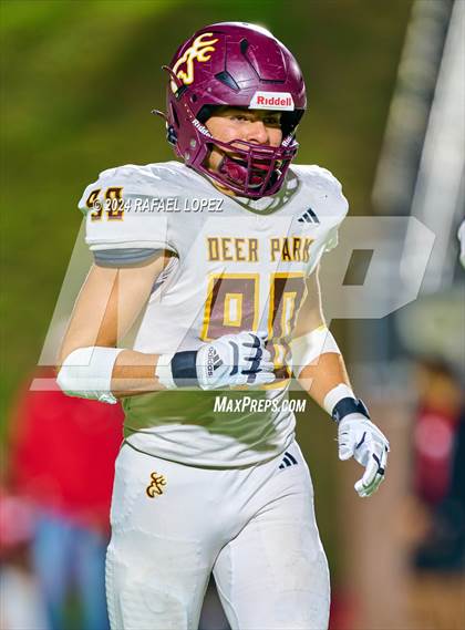 Thumbnail 1 in Deer Park vs. North Shore (UIL 6A D1 Football Bi-District) photogallery.