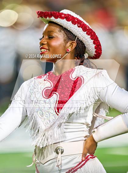 Thumbnail 2 in Deer Park vs. North Shore (UIL 6A D1 Football Bi-District) photogallery.