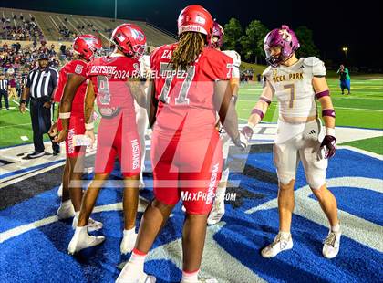 Thumbnail 1 in Deer Park vs. North Shore (UIL 6A D1 Football Bi-District) photogallery.