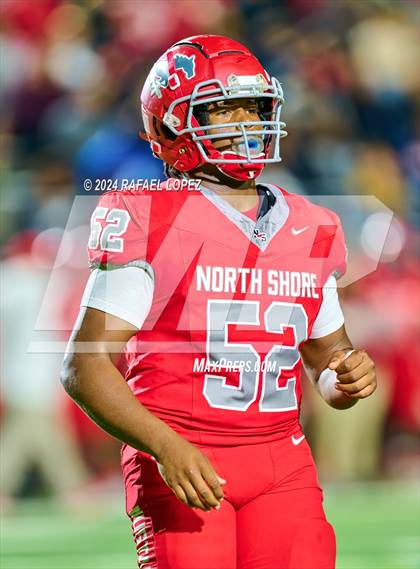 Thumbnail 3 in Deer Park vs. North Shore (UIL 6A D1 Football Bi-District) photogallery.