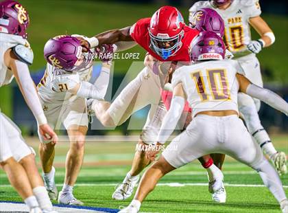 Thumbnail 2 in Deer Park vs. North Shore (UIL 6A D1 Football Bi-District) photogallery.
