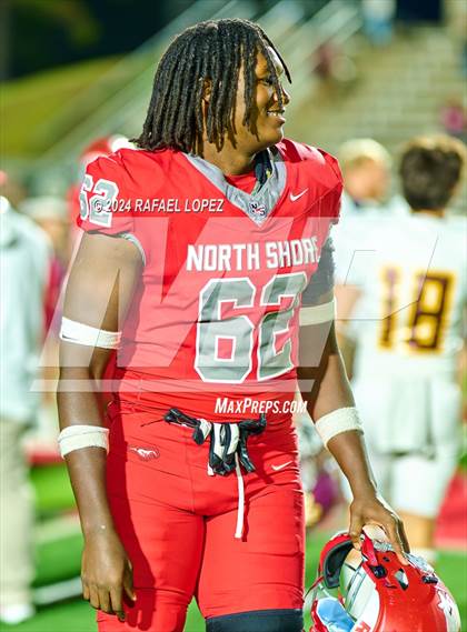 Thumbnail 3 in Deer Park vs. North Shore (UIL 6A D1 Football Bi-District) photogallery.
