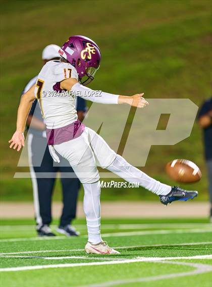 Thumbnail 1 in Deer Park vs. North Shore (UIL 6A D1 Football Bi-District) photogallery.
