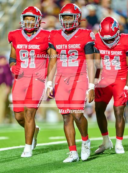 Thumbnail 3 in Deer Park vs. North Shore (UIL 6A D1 Football Bi-District) photogallery.