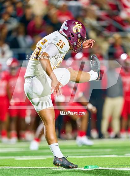 Thumbnail 2 in Deer Park vs. North Shore (UIL 6A D1 Football Bi-District) photogallery.