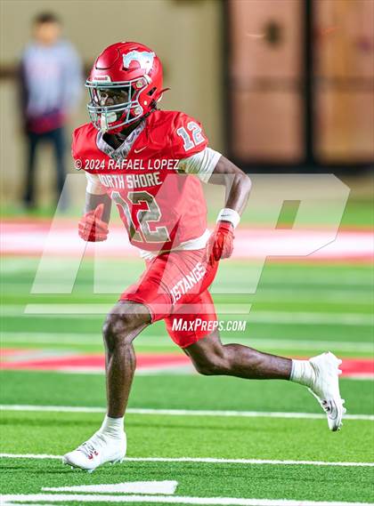 Thumbnail 3 in Deer Park vs. North Shore (UIL 6A D1 Football Bi-District) photogallery.