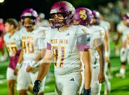 Thumbnail 2 in Deer Park vs. North Shore (UIL 6A D1 Football Bi-District) photogallery.