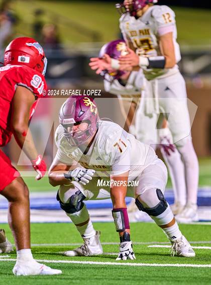 Thumbnail 1 in Deer Park vs. North Shore (UIL 6A D1 Football Bi-District) photogallery.