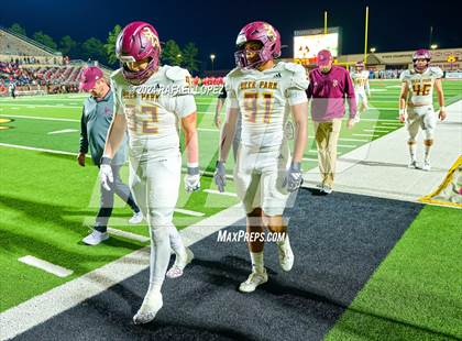 Thumbnail 2 in Deer Park vs. North Shore (UIL 6A D1 Football Bi-District) photogallery.