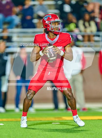 Thumbnail 2 in Deer Park vs. North Shore (UIL 6A D1 Football Bi-District) photogallery.