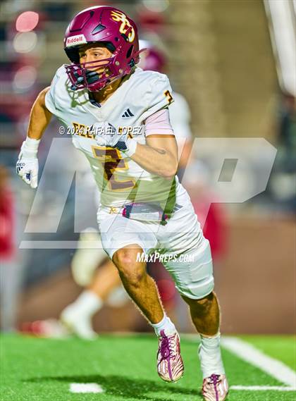Thumbnail 1 in Deer Park vs. North Shore (UIL 6A D1 Football Bi-District) photogallery.