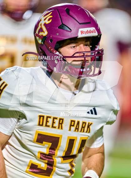 Thumbnail 2 in Deer Park vs. North Shore (UIL 6A D1 Football Bi-District) photogallery.