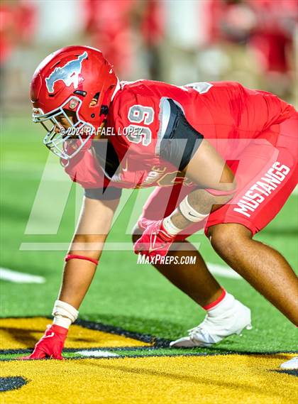 Thumbnail 1 in Deer Park vs. North Shore (UIL 6A D1 Football Bi-District) photogallery.