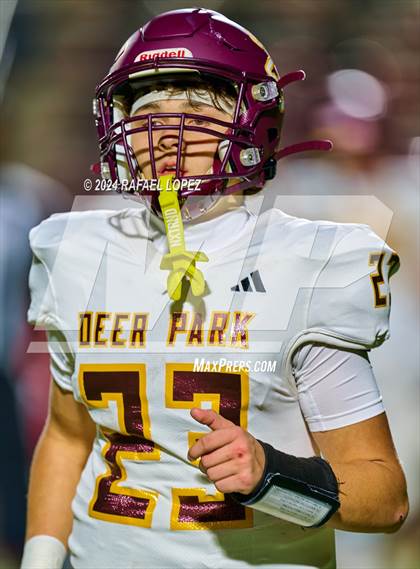 Thumbnail 3 in Deer Park vs. North Shore (UIL 6A D1 Football Bi-District) photogallery.