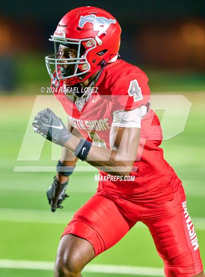 Thumbnail 1 in Deer Park vs. North Shore (UIL 6A D1 Football Bi-District) photogallery.