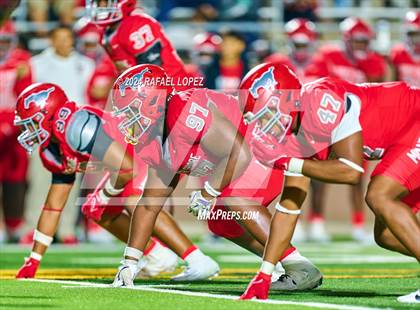 Thumbnail 1 in Deer Park vs. North Shore (UIL 6A D1 Football Bi-District) photogallery.