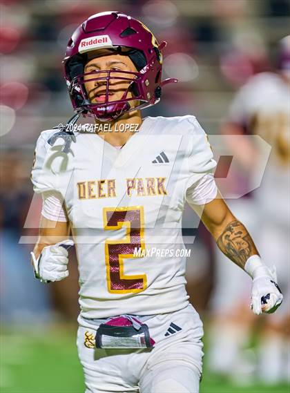 Thumbnail 1 in Deer Park vs. North Shore (UIL 6A D1 Football Bi-District) photogallery.