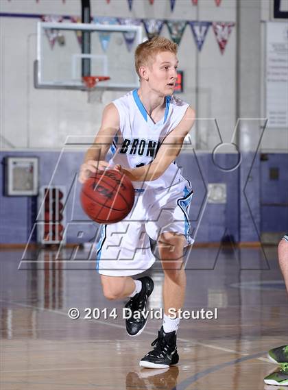 Thumbnail 1 in Ponderosa vs. Clovis North (St. Hope Elite Classic) photogallery.