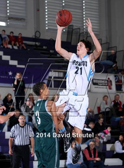 Thumbnail 1 in Ponderosa vs. Clovis North (St. Hope Elite Classic) photogallery.